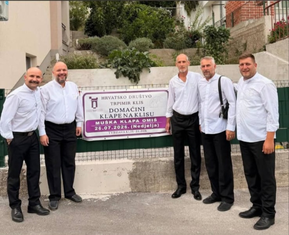 Muška klapa Omiš - Domaćini Klape na Klisu 2026